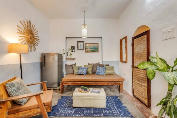 Image Title Goes Here