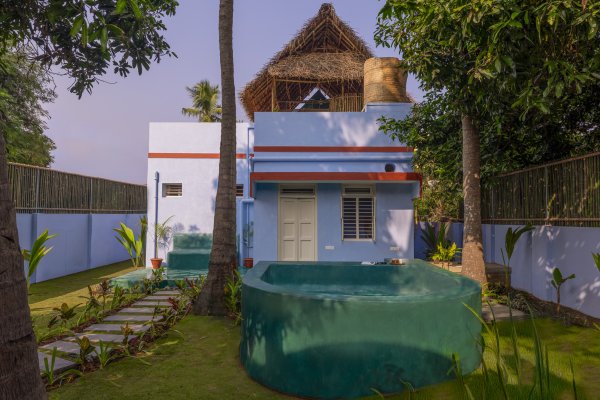 Image Title Goes Here